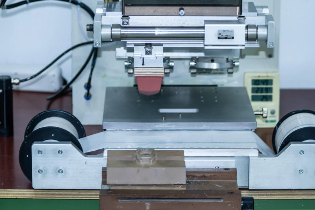 Tampondruckmaschine zur Bedruckung von Kunststoffteilen